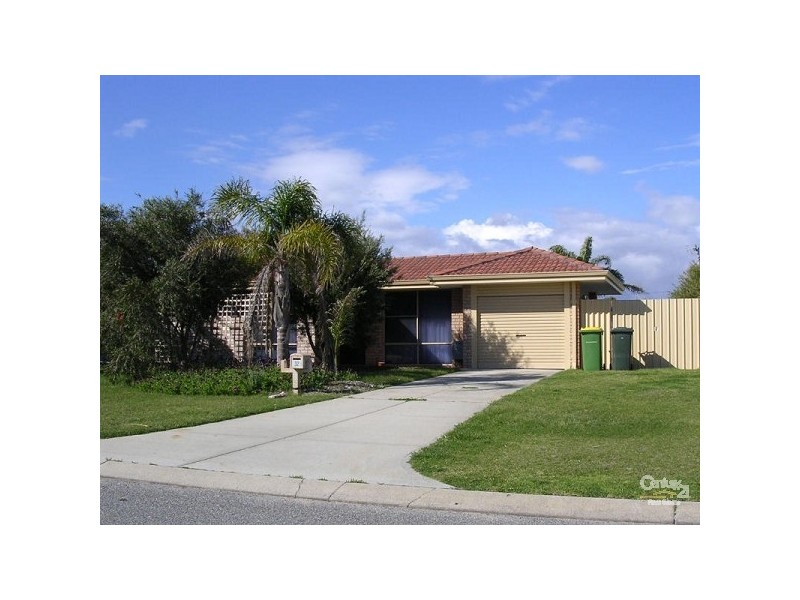 32 Minigwal Loop, Waikiki WA 6169