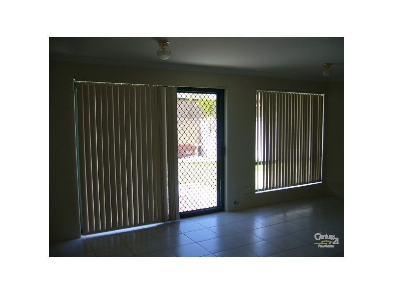 4/14 Hawkins Street, Rockingham WA 6168