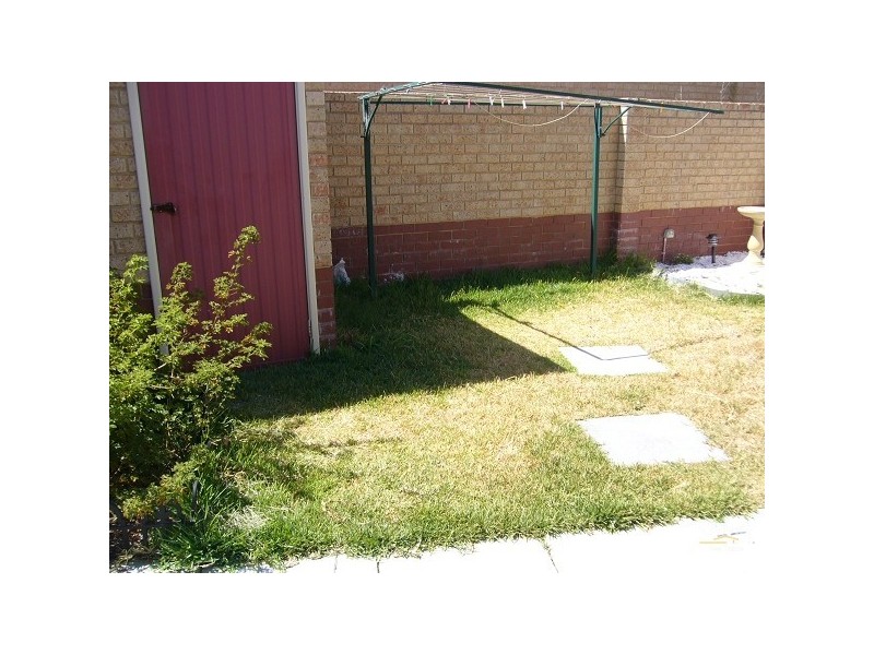 4/14 Hawkins Street, Rockingham WA 6168