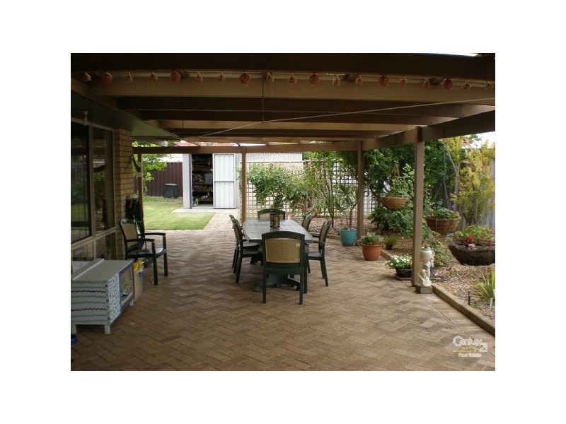 8 Stern Close, Waikiki WA 6169