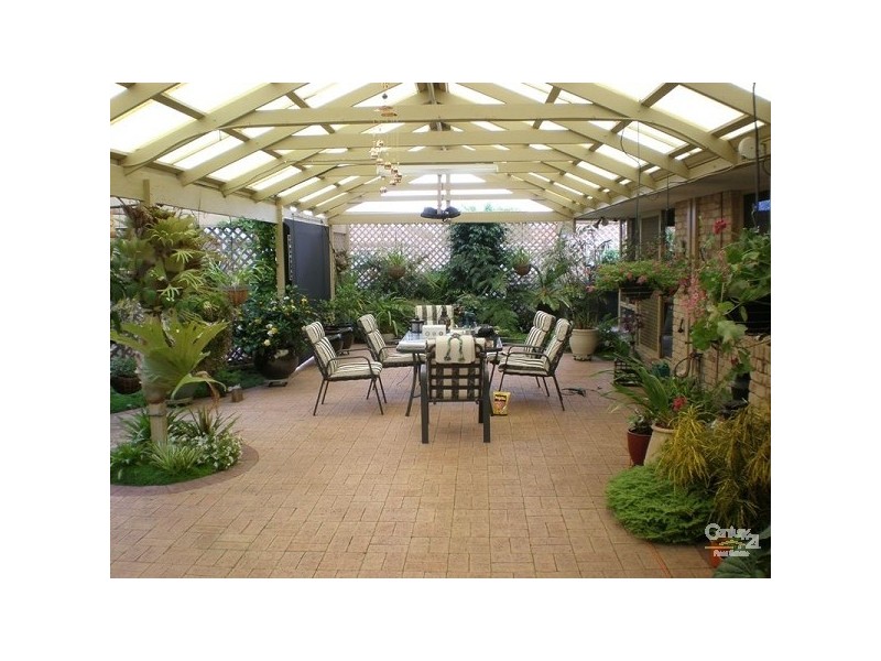 10 Meridian Mews, Waikiki WA 6169