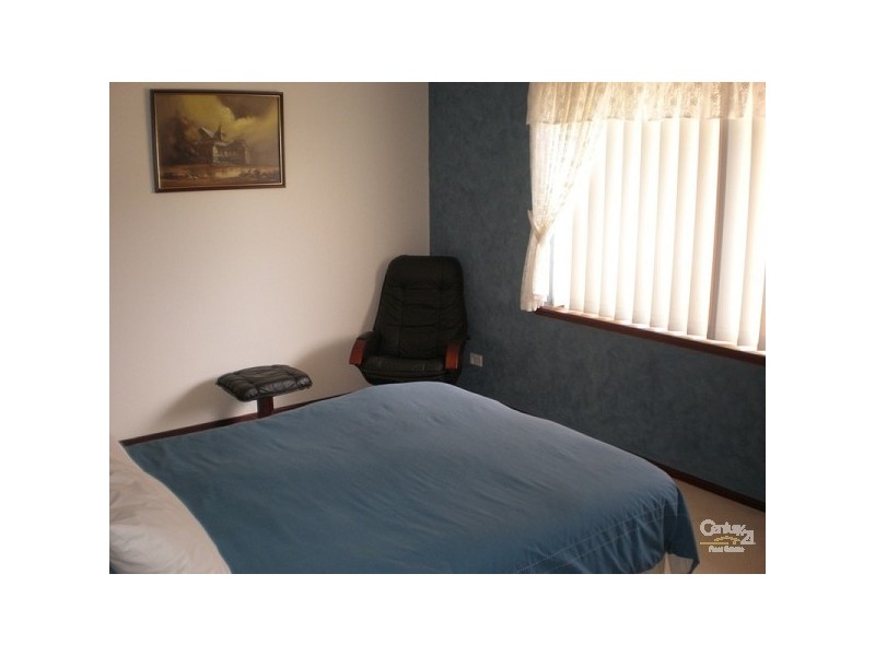 10 Meridian Mews, Waikiki WA 6169