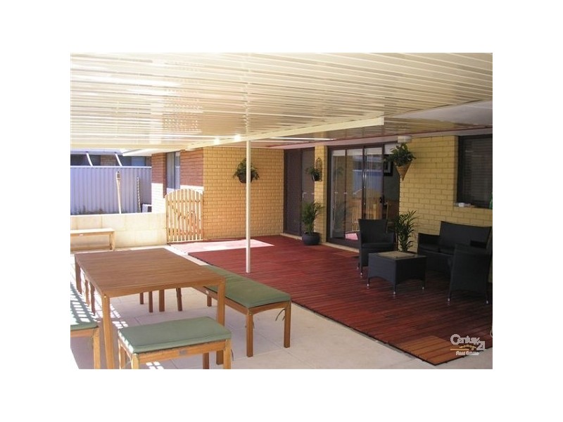 7 Pinjar Court, Waikiki WA 6169