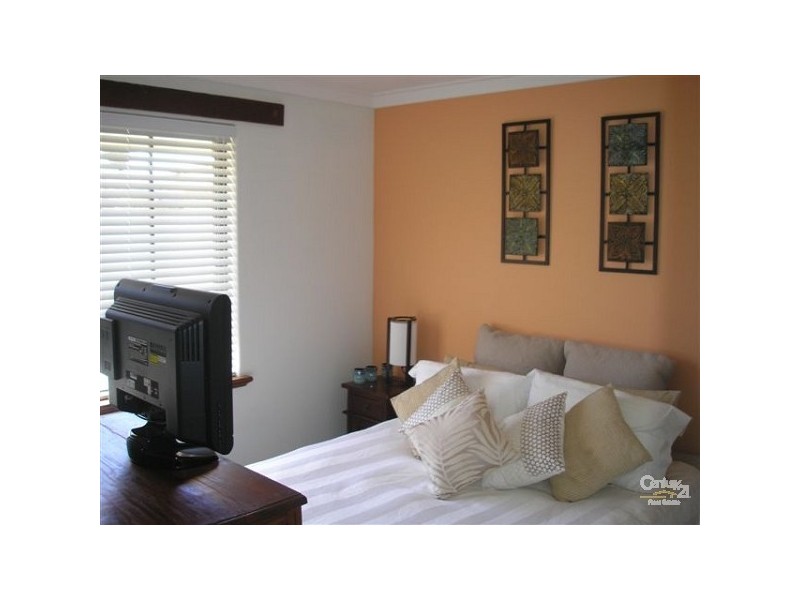 7 Pinjar Court, Waikiki WA 6169