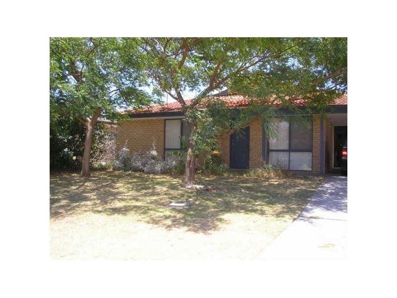 7 Pallarup Grove, Waikiki WA 6169