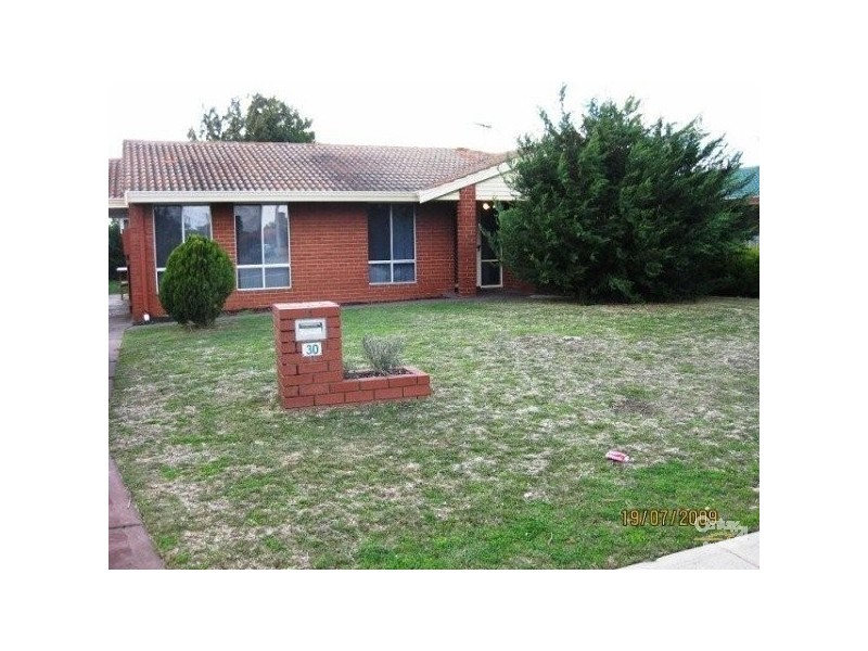 30 Arkwell Avenue, Rockingham WA 6168