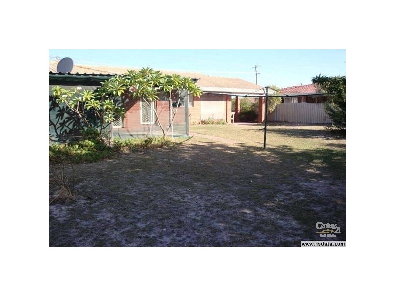 30 Arkwell Avenue, Rockingham WA 6168