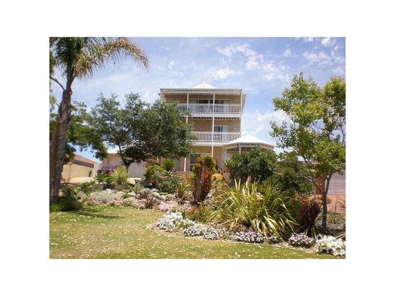 39 Fifth Avenue, Shoalwater WA 6169