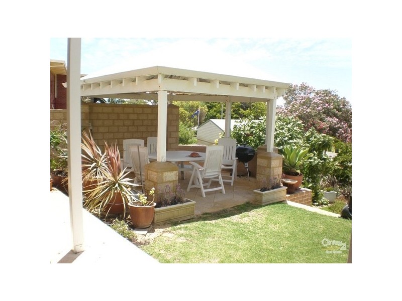 39 Fifth Avenue, Shoalwater WA 6169