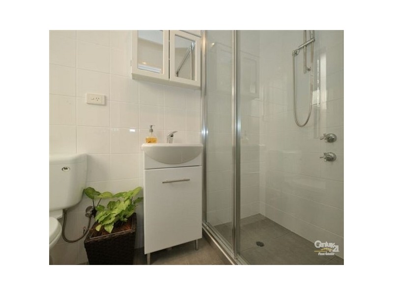 8 Mahoe Parkway, Port Kennedy WA 6172