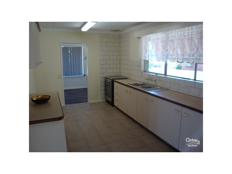 38 Cockman Way, Orelia WA 6167