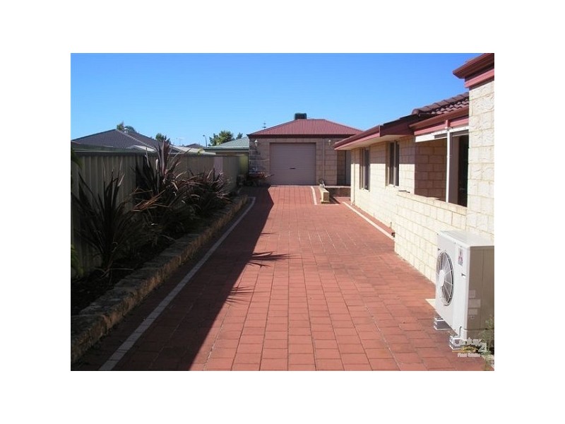 11 Ellington Terrace, Port Kennedy WA 6172