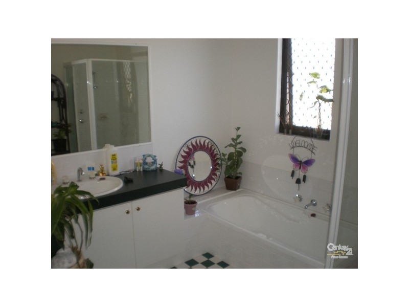 2/101 Rockingham Beach Road, Rockingham WA 6168