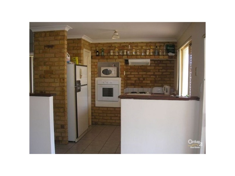 2 St Andrews Loop, Cooloongup WA 6168