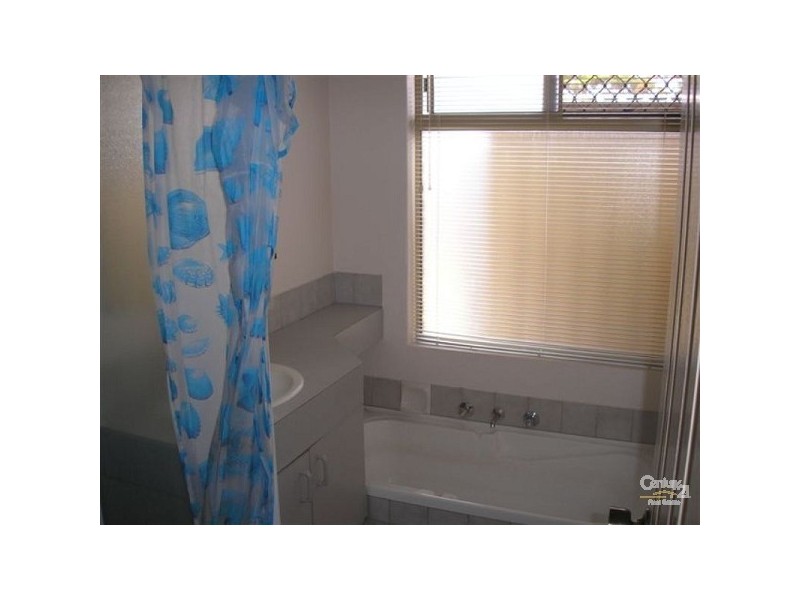 2 St Andrews Loop, Cooloongup WA 6168