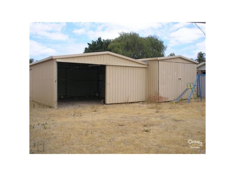 2 St Andrews Loop, Cooloongup WA 6168