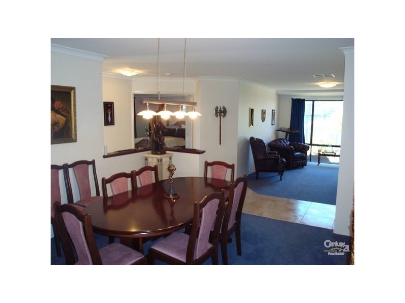 21 Carlingford Drive, Port Kennedy WA 6172