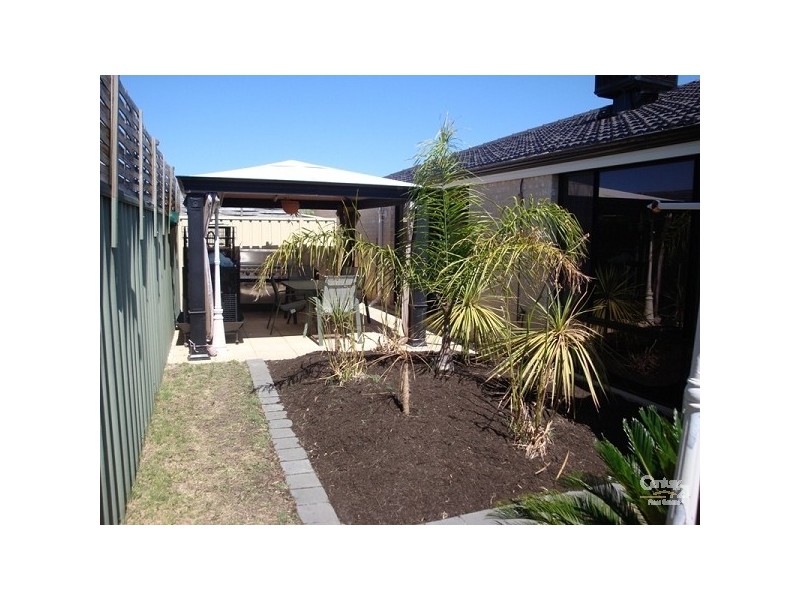 21 Carlingford Drive, Port Kennedy WA 6172