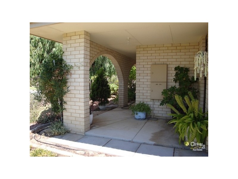 2/14b McLarty Road, Shoalwater WA 6169