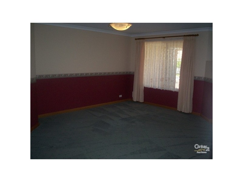 21 Ritchie Drive, Rockingham WA 6168