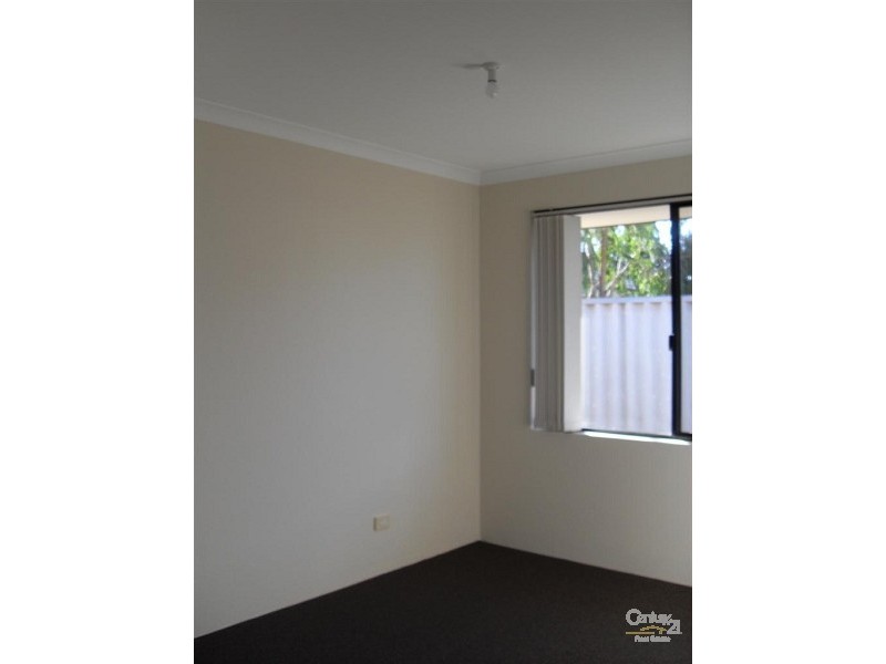 10 Ginger Court, Port Kennedy WA 6172