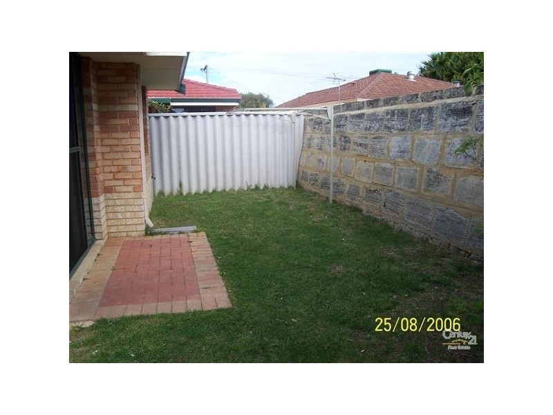 4/10 Nabberu Loop, Cooloongup WA 6168