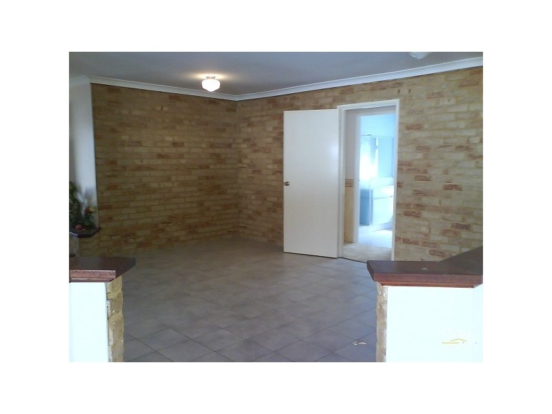 11 Minigwal Loop, Waikiki WA 6169