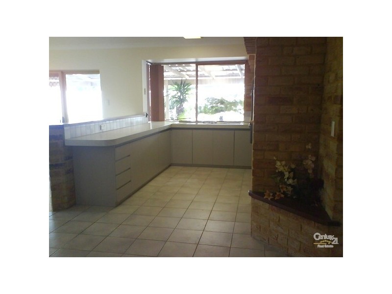 11 Minigwal Loop, Waikiki WA 6169