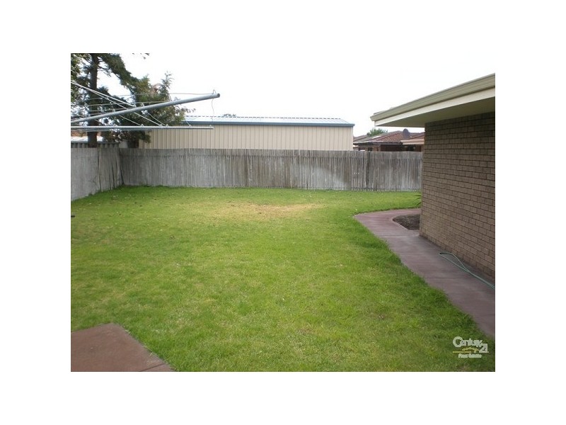 23 Hennessy Way, Rockingham WA 6168