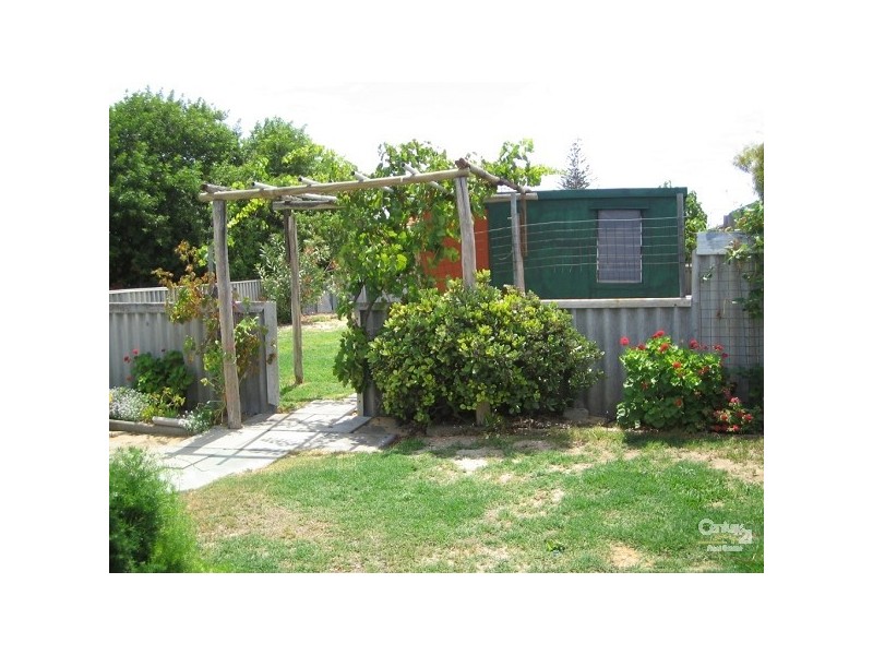 20B Shoalwater Road, Shoalwater WA 6169