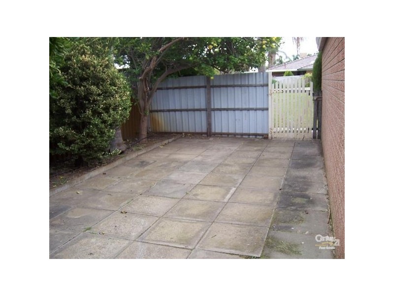 25 Orion Street, Rockingham WA 6168