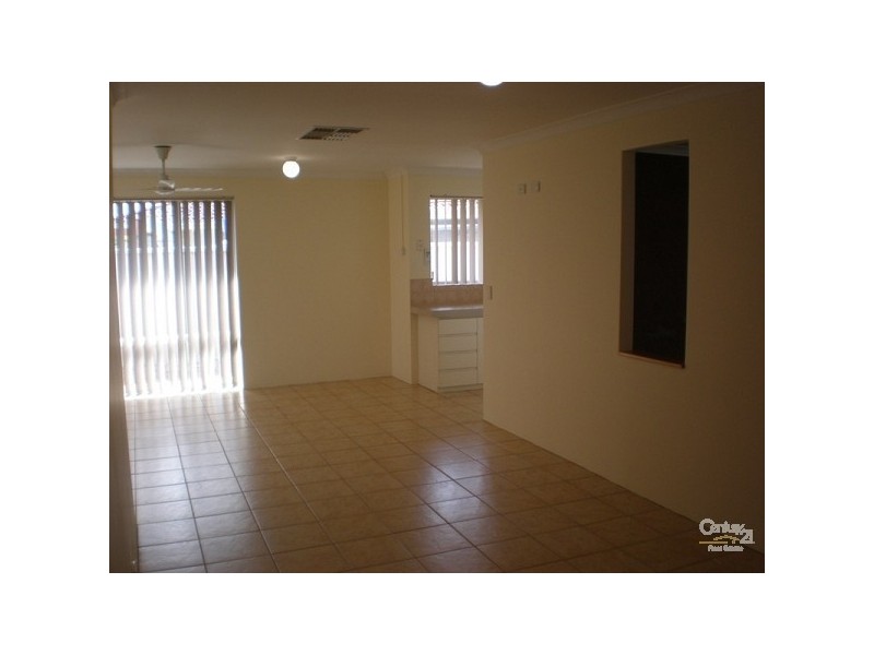 8 Huntingdale Court, Cooloongup WA 6168