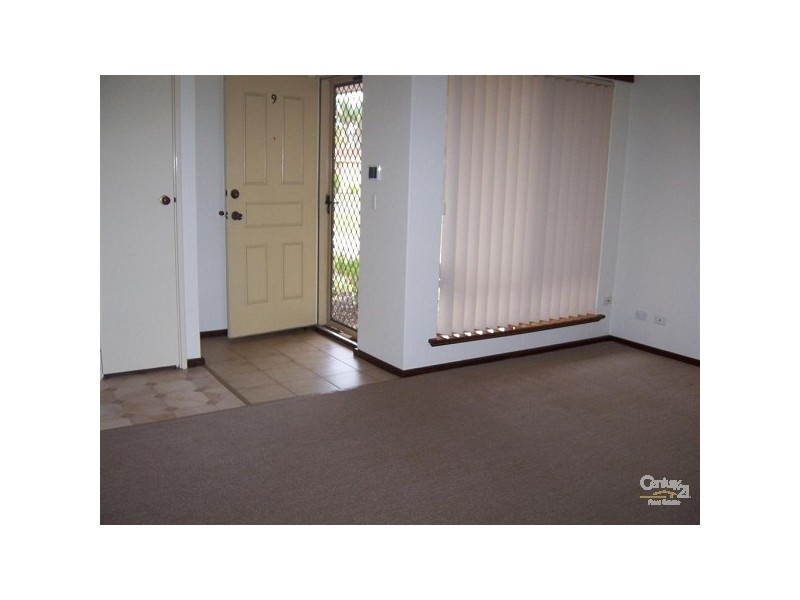 9 Spinnaker Close, Waikiki WA 6169