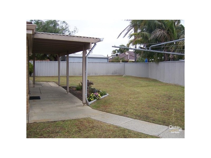9 Spinnaker Close, Waikiki WA 6169