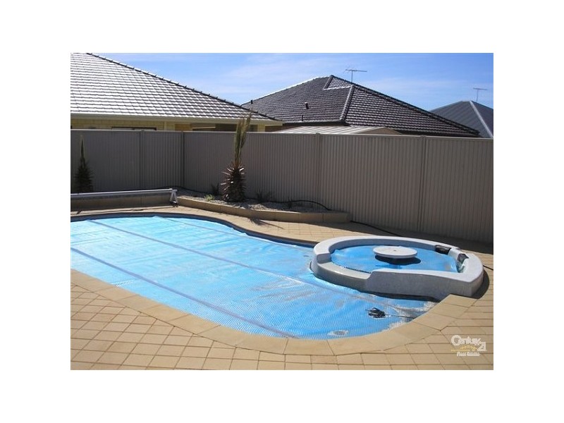 3 Keswick Way, Waikiki WA 6169