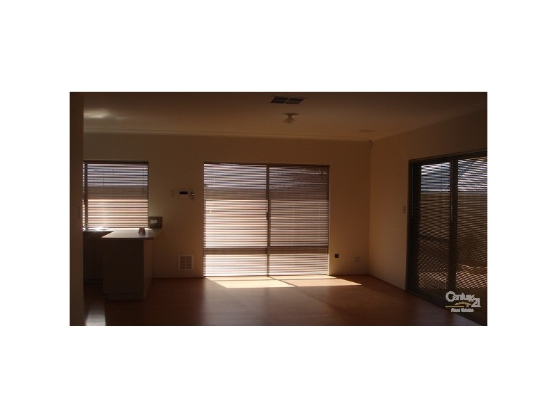 95 Hawker Street, Rockingham WA 6168