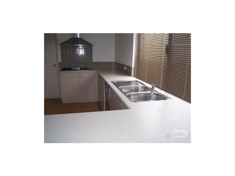 95 Hawker Street, Shoalwater WA 6169