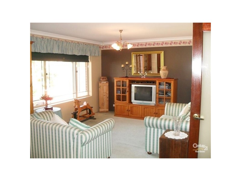 35 THE AVENUE, Warnbro WA 6169