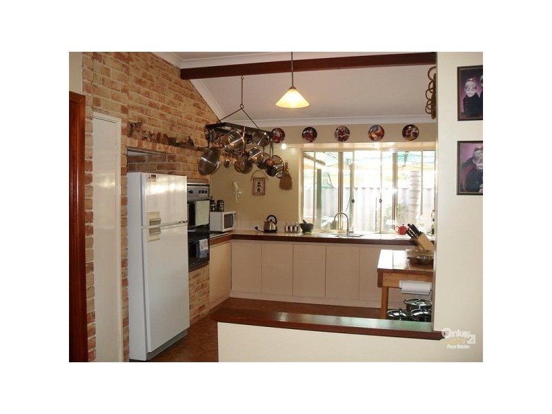35 THE AVENUE, Warnbro WA 6169