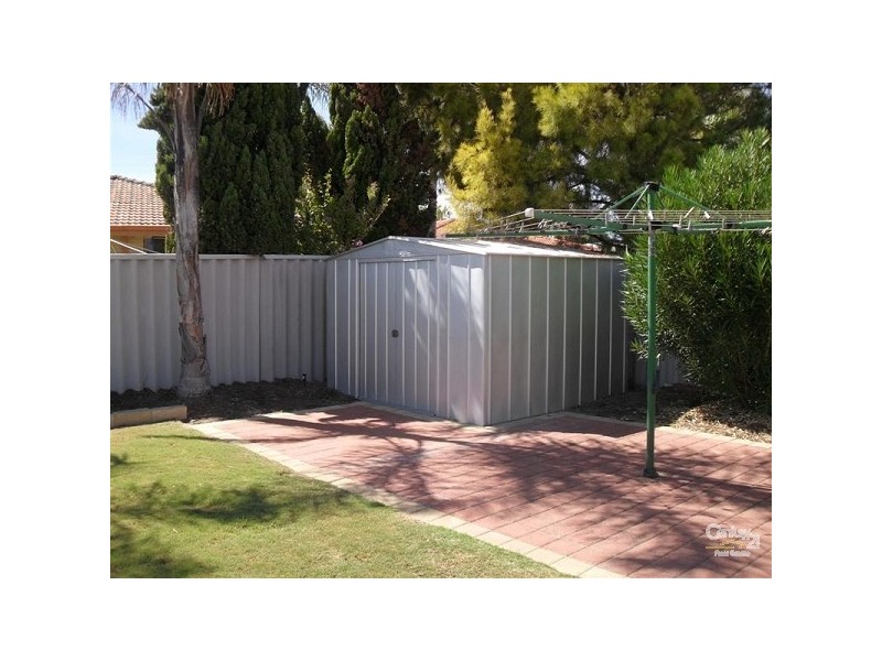 35 THE AVENUE, Warnbro WA 6169