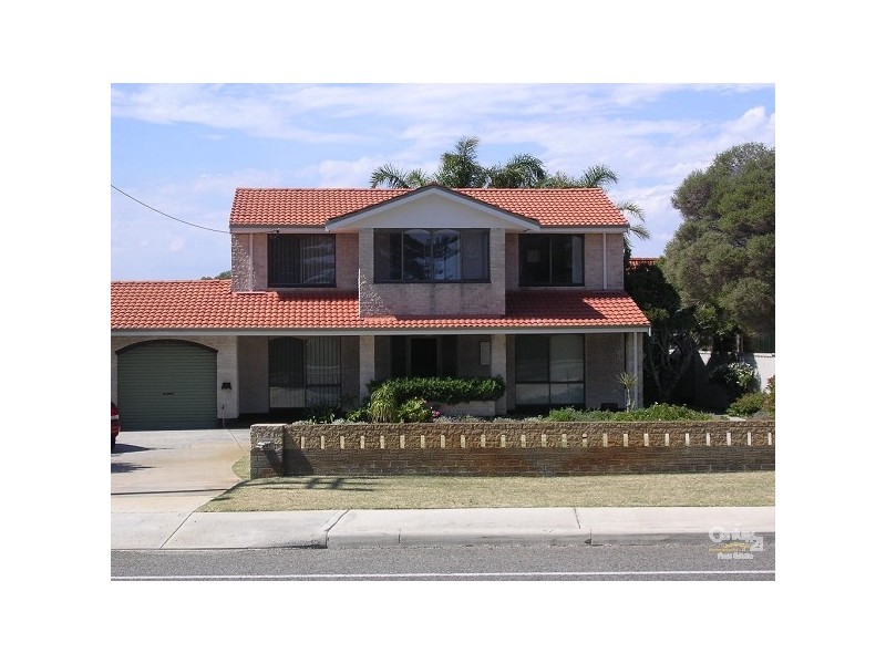 330 Safety Bay Road, Safety Bay WA 6169