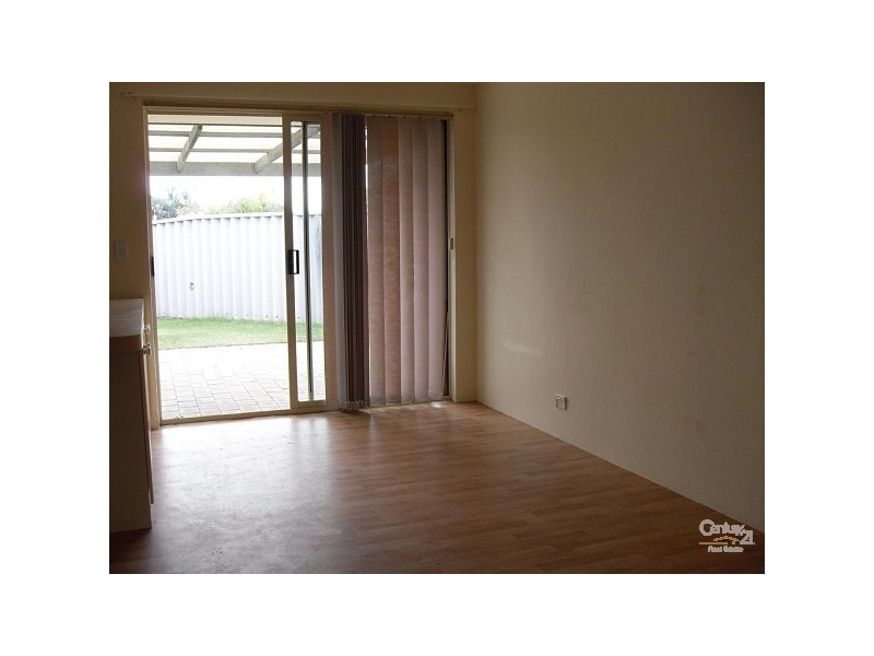 1 Santa Monica Drive, Waikiki WA 6169