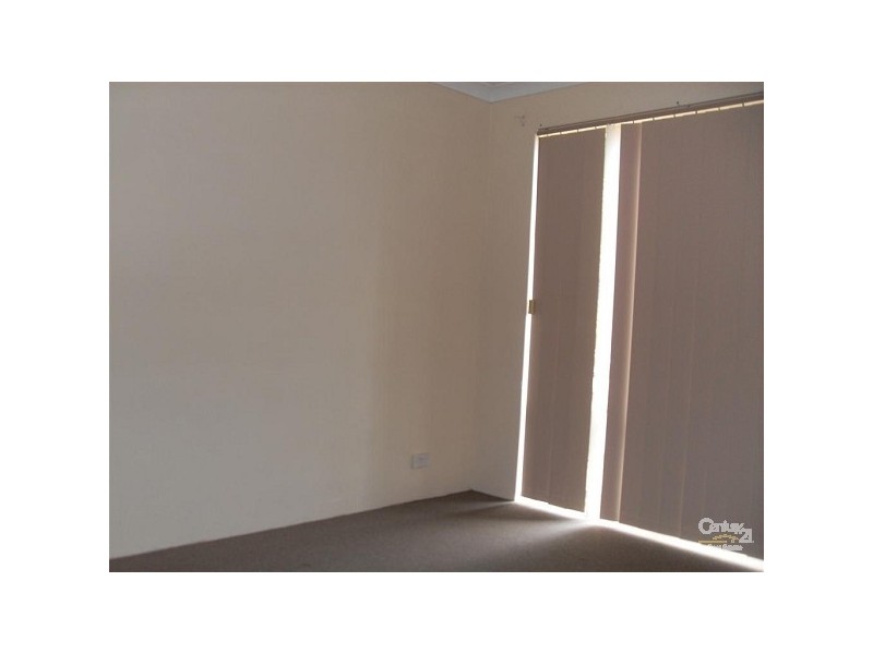 1 Santa Monica Drive, Waikiki WA 6169