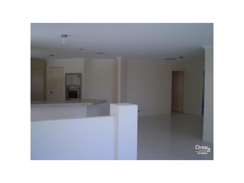133 Bayside Boulevard, Port Kennedy WA 6172