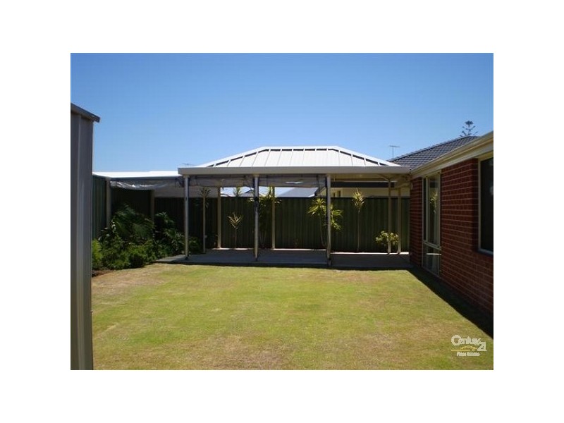 133 Bayside Boulevard, Port Kennedy WA 6172
