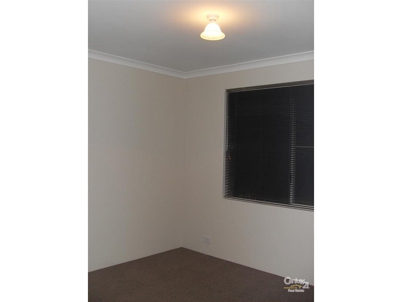 8 Morfontaine Parade, Port Kennedy WA 6172