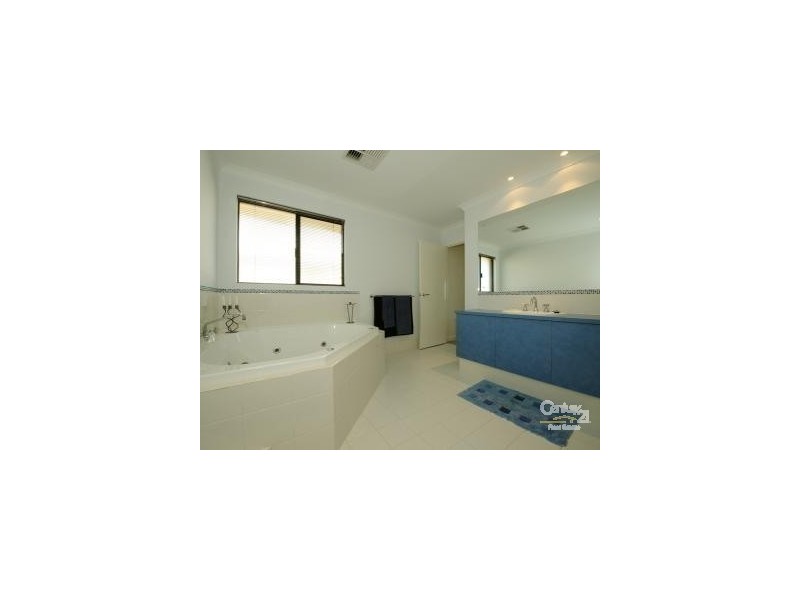 140 Foreshore Drive, Singleton WA 6175