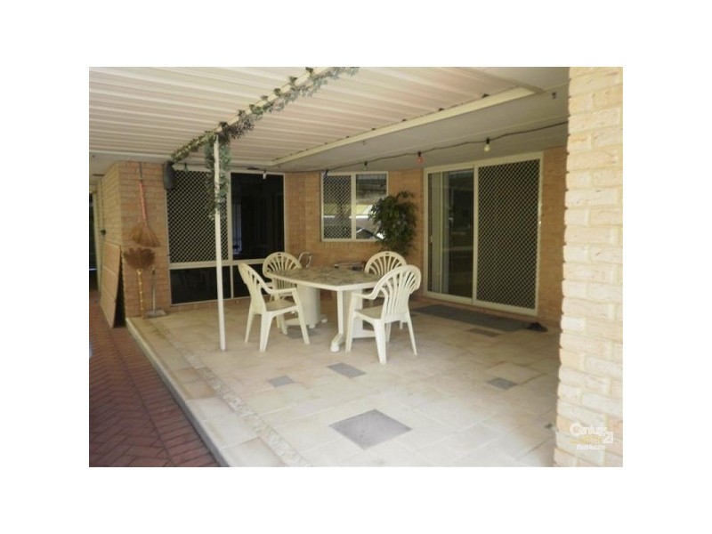 14 Hokin Street, Waikiki WA 6169