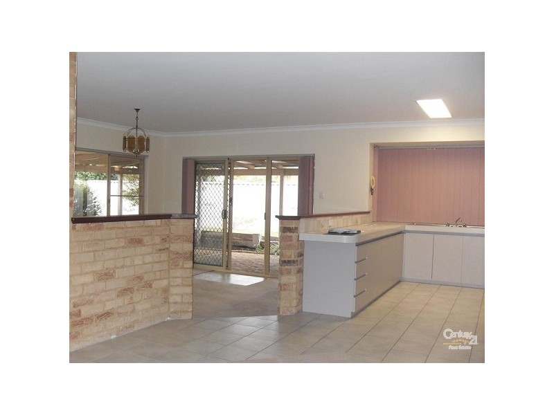 11 Minigwal Loop, Waikiki WA 6169