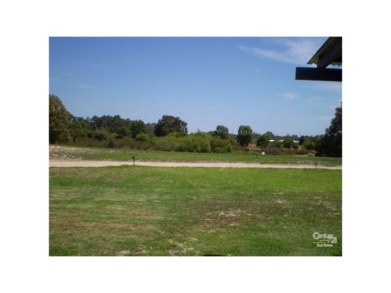 5 Braddock Road, Wellard WA 6170